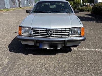 Gebraucht Opel Senator 179 PS (131 kW) 1979 Silber Limousine