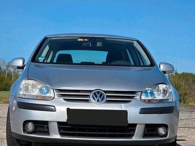 Usata VW Golf 140 CV (102 kW) 2004 Argento Coupé