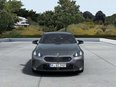 Skyscraper grau metallic Neu 2026 BMW 135 Kleinwagen | 55.257 € (Teuer)