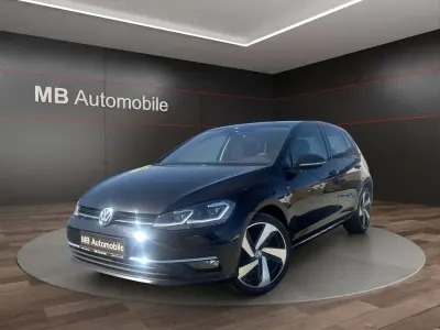 Używany VW Golf VII Join 150 KM (110 kW) 2018 Czarny Sedan/Limuzyna