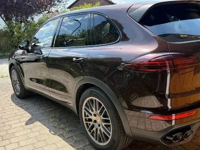 Gebraucht Porsche Cayenne Platinum Edition 262 PS (192 kW) 2016 Braun SUV