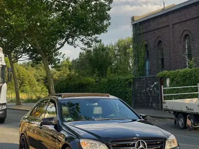 Gebraucht Mercedes C320 Avantgarde 224 PS (164 kW) 2009 Limousine