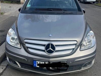 Gebraucht Mercedes B180 109 PS (80 kW) 2007 Grau Van / Kleinbus
