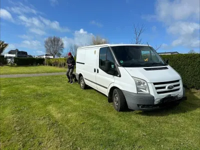 Używany Ford Transit 105 KM (77 kW) 2011 Biały Minivan