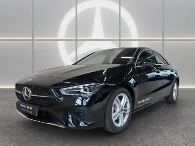 Gebraucht Mercedes CLA220 Advanced Plus 163 PS (119 kW) 2026 Schwarz Limousine