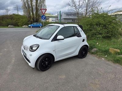 Gebraucht Smart ForTwo Cabrio Passion 60 kW (82 PS) 2017 Weiß Cabrio