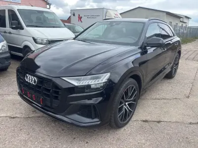 Gebraucht Audi SQ8 Ambiente 435 PS (319 kW) 2020 Schwarz SUV