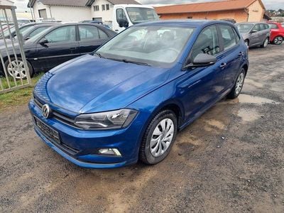 Używany VW Polo Comfortline 80 KM (58 kW) 2018 Niebieski Hatchback