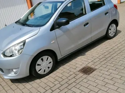 Gebraucht Mitsubishi Space Star 2014 Silber Van / Kleinbus