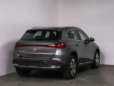 Second-hand Mercedes EQA250 Progressive 139 kW (190 CP) 2025 Gri SUV