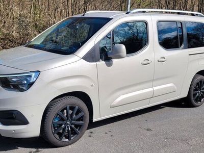 gebraucht Opel Combo 1.5 Diesel 96kW INNOVATION XL Auto...