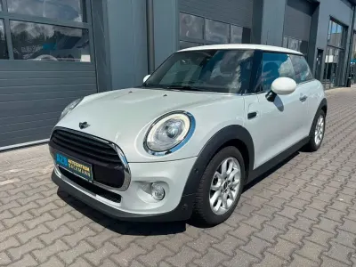 Gebraucht Mini Cooper 136 PS (100 kW) 2018 Silber Kleinwagen