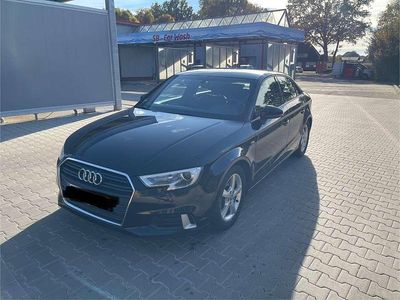 Gebraucht Audi A3 Sport 150 PS (110 kW) 2019 Limousine