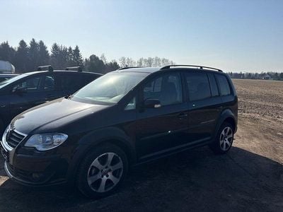 Gebraucht VW Touran Cross 140 PS (102 kW) 2008 Schwarz Van / Kleinbus