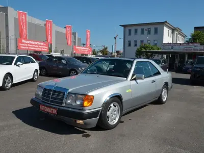 Gebraucht Mercedes 300 179 PS (131 kW) 1991 Silber Coupé
