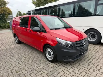 Gebraucht Mercedes Vito 136 PS (100 kW) 2021 Jupiterrot uni Van