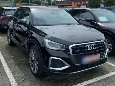 Gebraucht Audi Q2 Advanced 150 PS (110 kW) 2022 Schwarz SUV