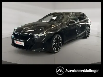Gebraucht BMW 540 M Sport 303 PS (222 kW) 2025 Schwarz Limousine