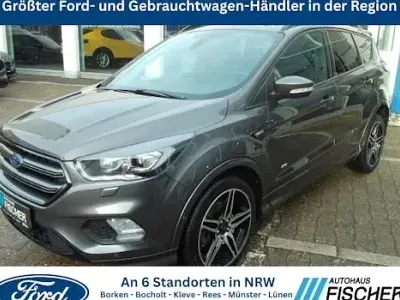 Usata Ford Kuga ST-Line 182 CV (133 kW) 2018 Grigio SUV