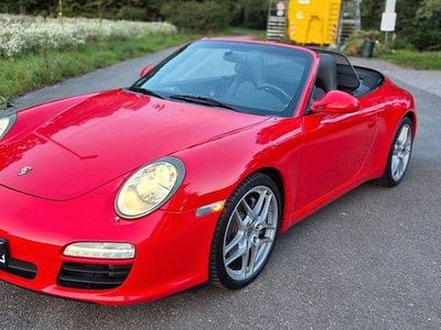 Porsche 911 Carrera Cabriolet