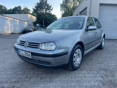 Gebraucht VW Golf IV Pacific 105 PS (77 kW) 2003 Silber Limousine