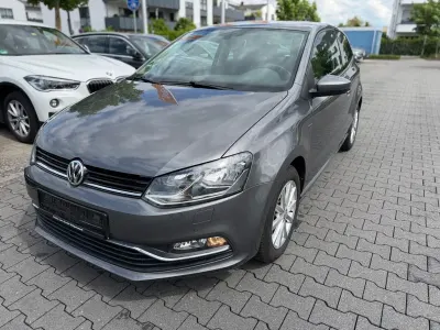 Gebraucht VW Polo LOUNGE 90 PS (66 kW) 2015 Grau Kleinwagen