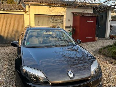 Gebraucht Renault Laguna GrandTour GT 150 PS (110 kW) 2011 Schwarz Kombi