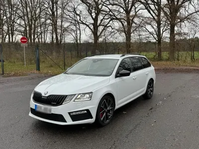 Gebraucht Skoda Octavia RS 245 PS (180 kW) 2019 Weiß Kombi