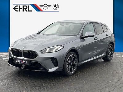 Grau Neu 2026 BMW 120 M Sport Kleinwagen | 30.940 € (Superpreis)