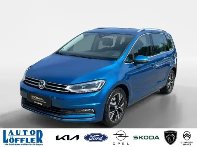 Gebraucht VW Touran Highline 150 PS (110 kW) 2020 Blau Van / Kleinbus