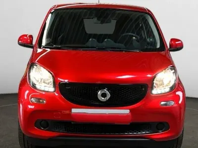 Usata Smart ForFour Prime 90 CV (66 kW) 2019 Rosso Utilitaria