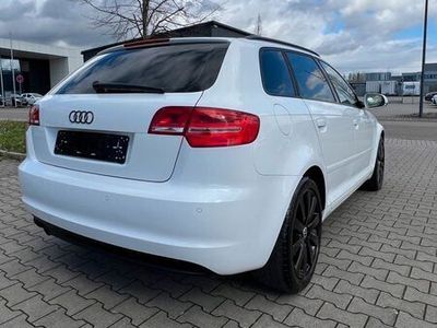 gebraucht Audi A3 Sportback 2.0 Tdi XenonLed Panoramadach