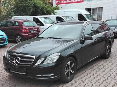 Gebraucht Mercedes E200 136 PS (100 kW) 2012 Schwarz Kombi