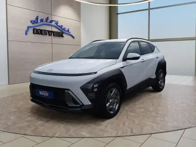 Gebraucht Hyundai Kona 139 PS (102 kW) 2025 Atlas weiß SUV