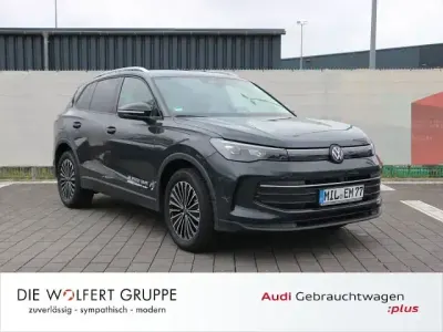 Gebraucht VW Tiguan Goal 150 PS (110 kW) 2025 Grau SUV