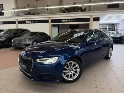 Używany Audi A4 Ambiente 250 KM (183 kW) 2016 Niebieski Sedan/Limuzyna