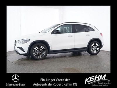 Gebraucht Mercedes GLA200 Progressive 150 PS (110 kW) 2024 Weiß SUV