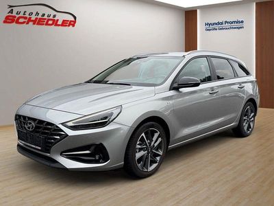 Silber Gebraucht 2022 Hyundai i30 Edition 30+ Kombi | 22.900 € (Teuer)