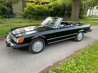 Gebraucht Mercedes 560 231 PS (169 kW) 1989 Schwarz Cabrio