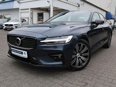 Gebraucht Volvo S60 Ultimate 250 PS (183 kW) 2024 Denim blue Limousine