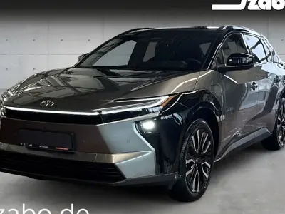 Gebraucht Toyota bZ4X Lounge 252 kW (343 PS) 2026 Precious metal (1l5)/ attitude SUV