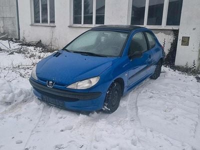 Gebraucht Peugeot 206 50 PS (36 kW) 2003 Blau Coupé