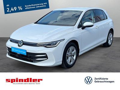 Second-hand VW Golf VIII Life 116 CP (85 kW) 2025 Alb Berlinǎ