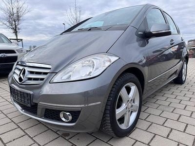 Grau Gebraucht 2010 Mercedes A180 Kleinwagen | 3.499 € (Guter Preis)