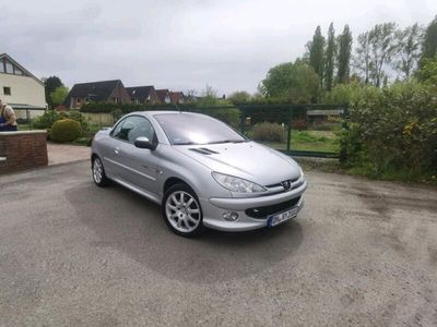 gebraucht Peugeot 206 CC Platinum. Top gepflegte Auto