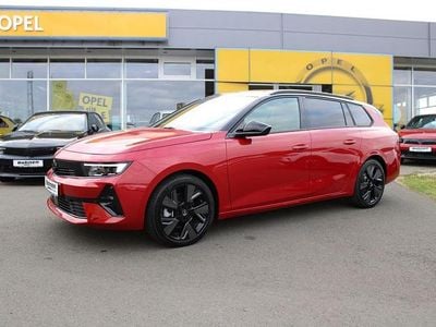 Second-hand Opel Astra 114 kW (156 CP) 2024 Roșu Break