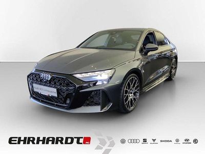 Grau Gebraucht 2025 Audi RS3 Sport Limousine | 68.990 € (Etwas zu teuer)