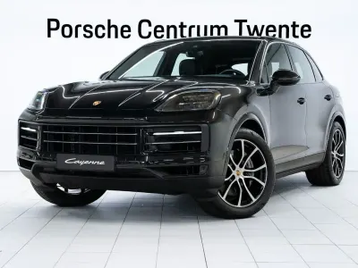 Gebraucht Porsche Cayenne 470 PS (345 kW) 2023 Schwarz SUV