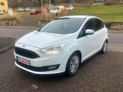 Weiß Gebraucht 2017 Ford C-MAX Van / Kleinbus | 7.890 € (Guter Preis)
