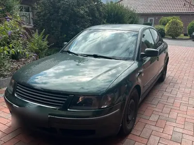 Gebraucht VW Passat 101 PS (74 kW) 1998 Grün Limousine